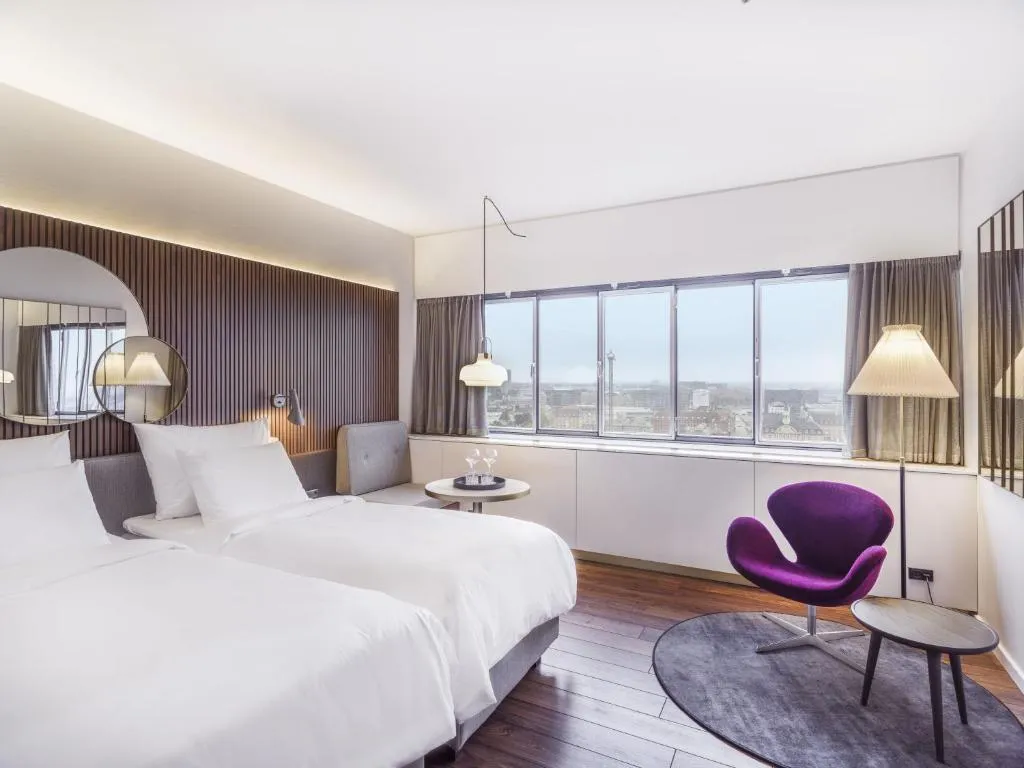TWIN STANDARD Room, Radisson Collection Royal Hotel, Copenhagen, Copenhagen