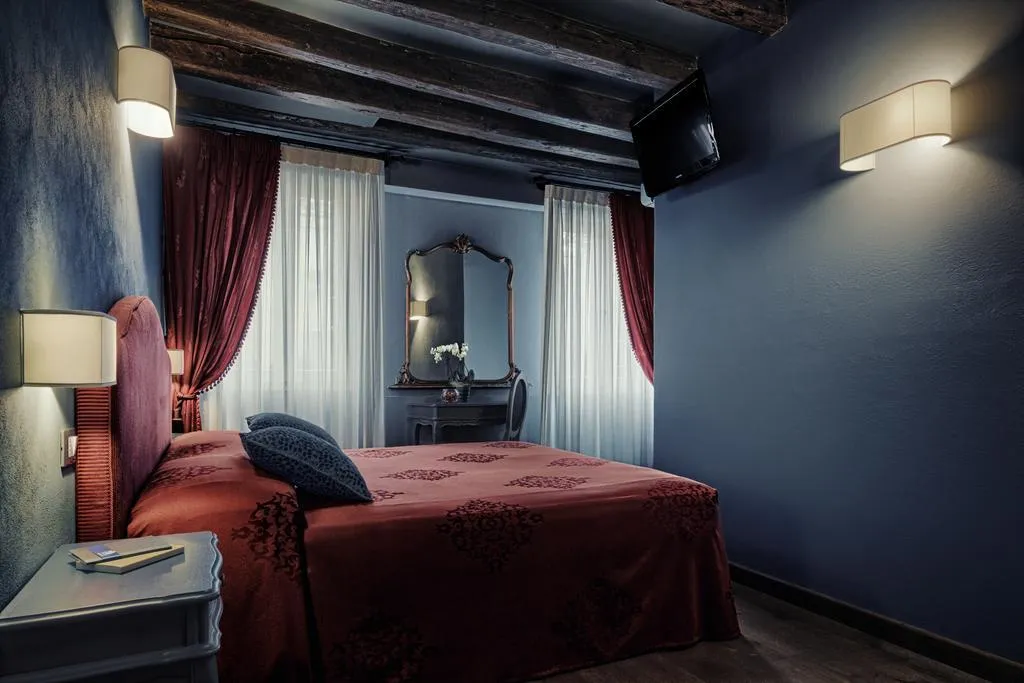 General view, Locanda Fiorita, Venice