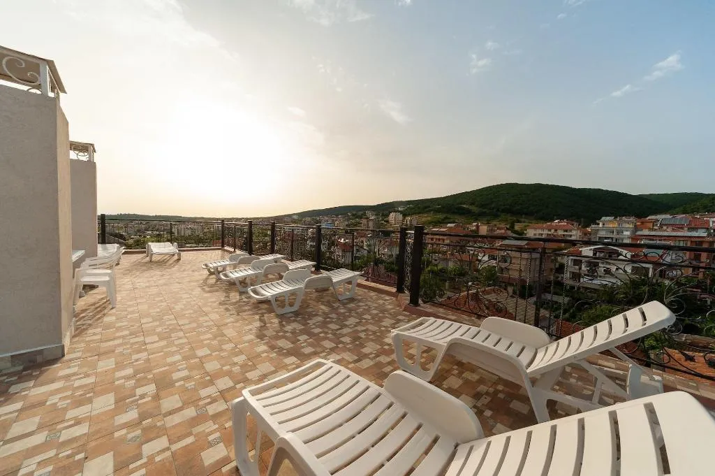 Terrace, Roel Residence Apartments, Bourgas
