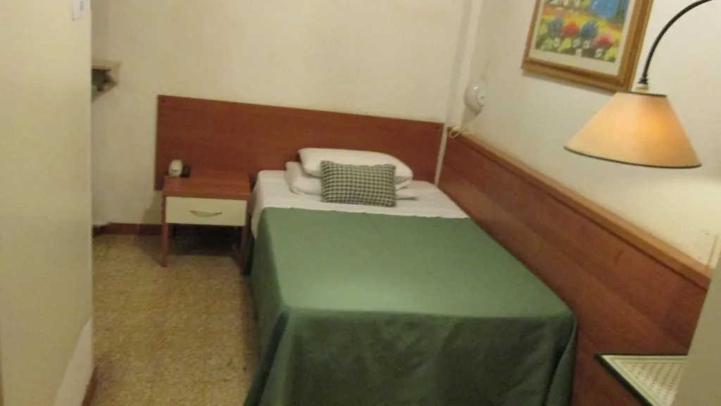 General view, Hotel Cagrande, Milan