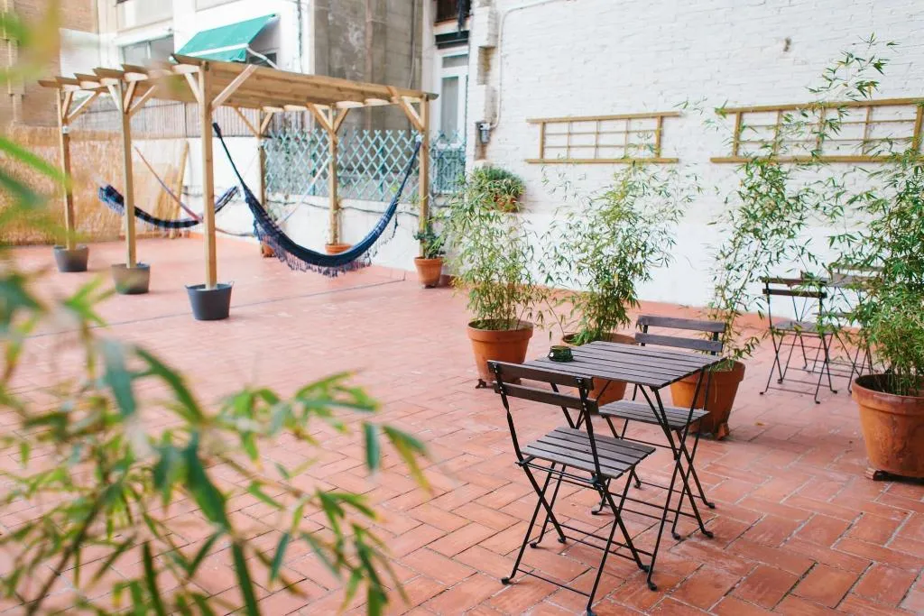 Terrace, Zoo Rooms Boutique Guesthouse, Barcelona