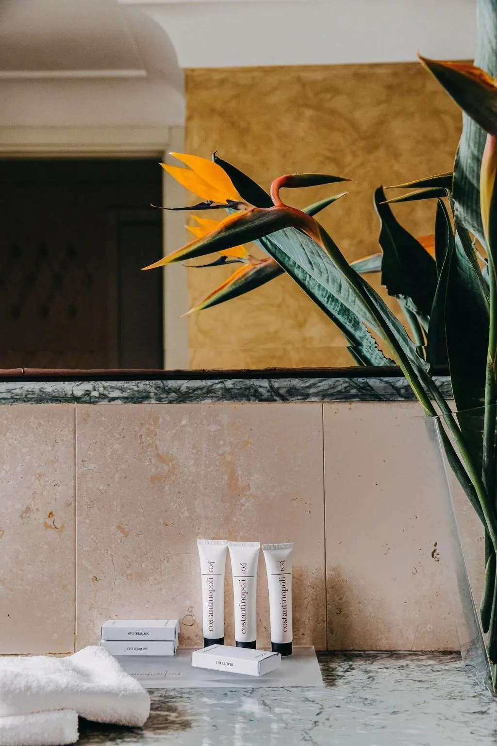 DOUBLE CLASSIC Room, Costantinopoli 104, Naples