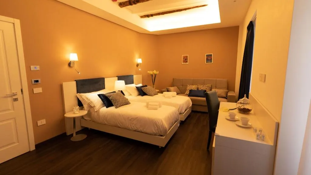 Room, Palazzo Cappuccini Art Relais, Naples