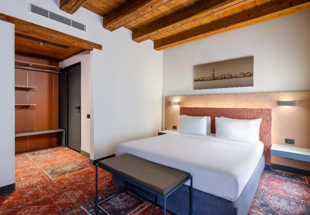 Double or Twin STANDARD Room, Eurostars Cannaregio, Venice
