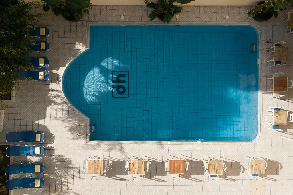 Pool, Hersonissos Central, Crete