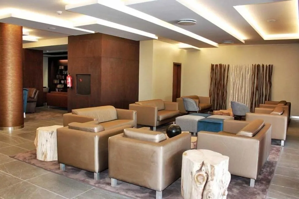 Lobby, The Views Monumental, Madeira