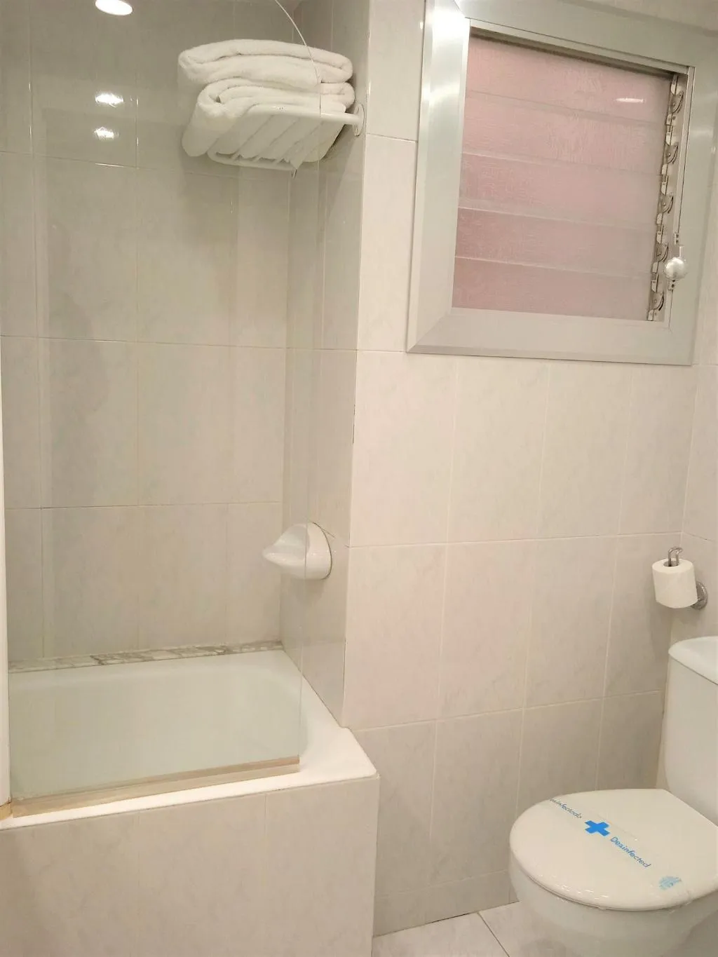 Room, Hotel 153, Barcelona