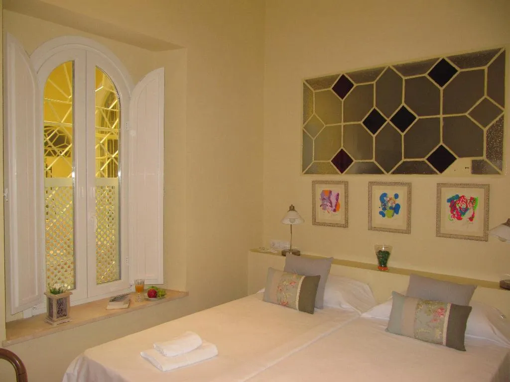 Room, Life Apartments San Vicente, Seville