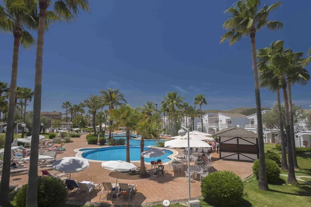 Pool, Garden Holiday Village, Majorca