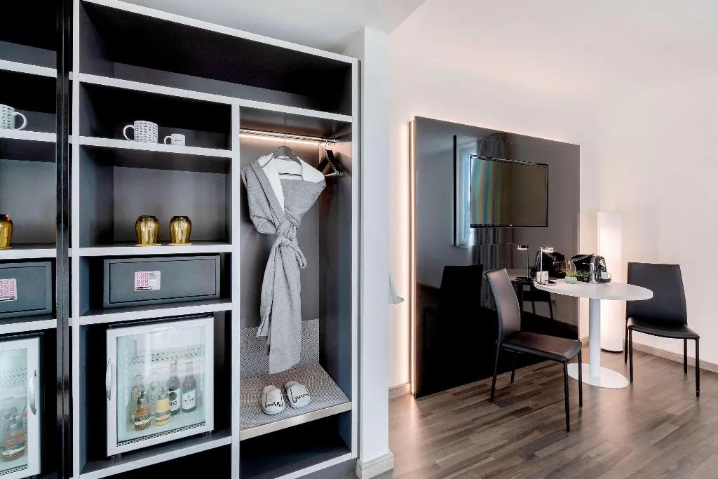 Sports and Entertainment, INNSiDE by Melia Berlin Mitte, Berlin