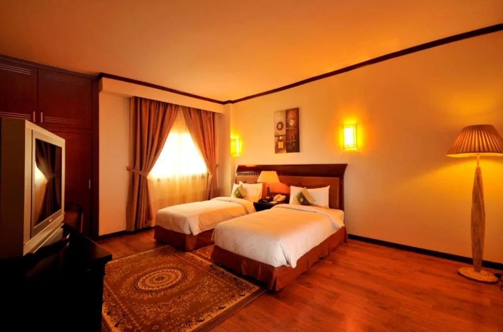Room, Sunday Sharjah Aparthotel Formerly Royal Tulip, Dubai