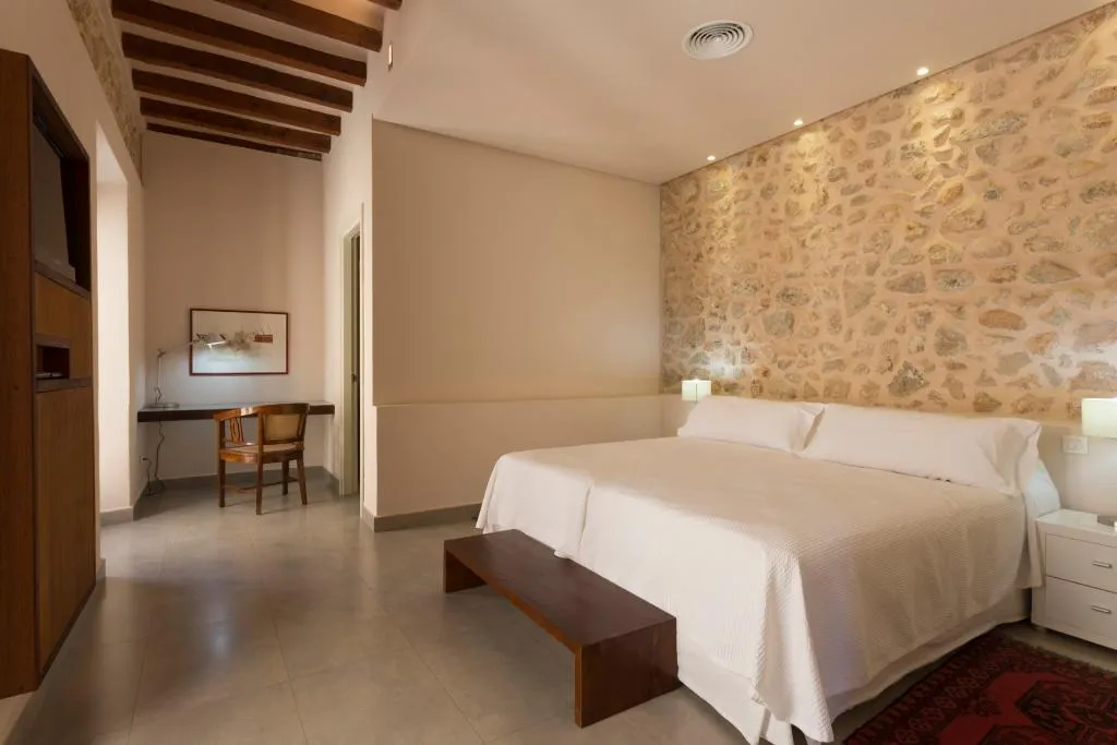 Double or Twin STANDARD Room, Ca n Beia, Majorca