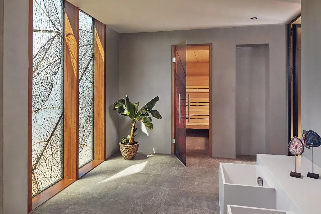 Sports and Entertainment, Hotel Jakarta Amsterdam, Amsterdam