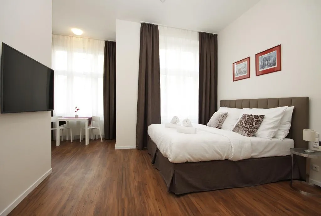 SUITE STANDARD Room, Elizabeth Suites, Prague