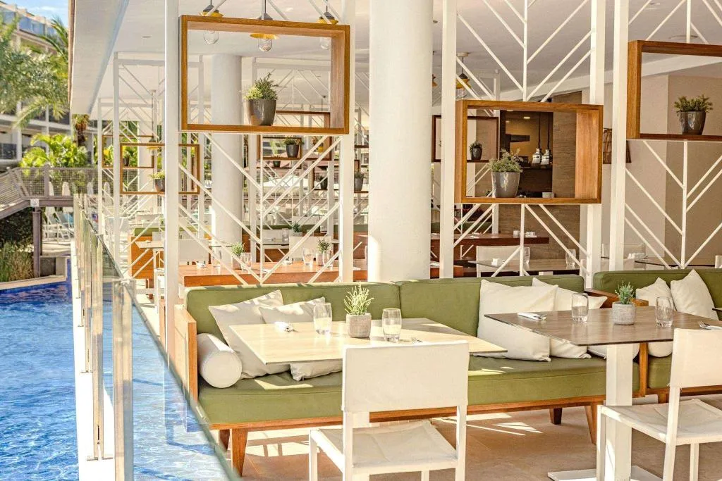 Restaurant, Zafiro Palace Palmanova, Majorca