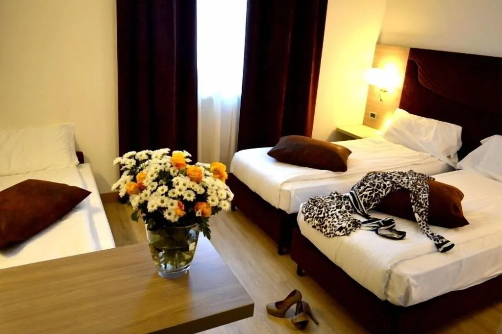 Room, Hotel Omnia, Venice