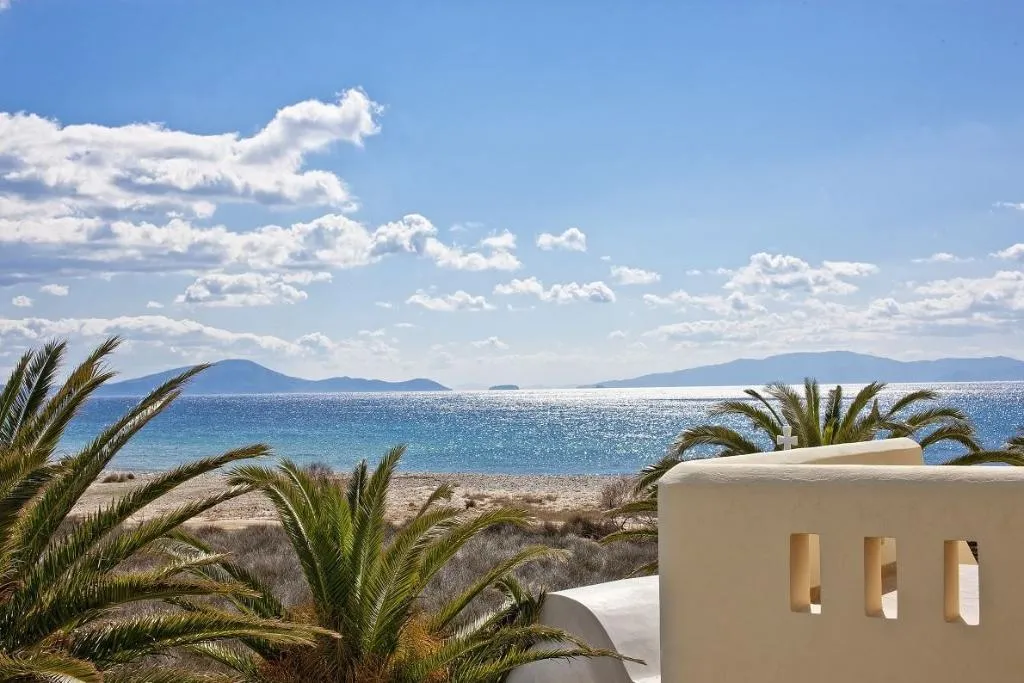 SUITE WITH JACUZZI Room, Finikas Hotel Naxos, Mykonos
