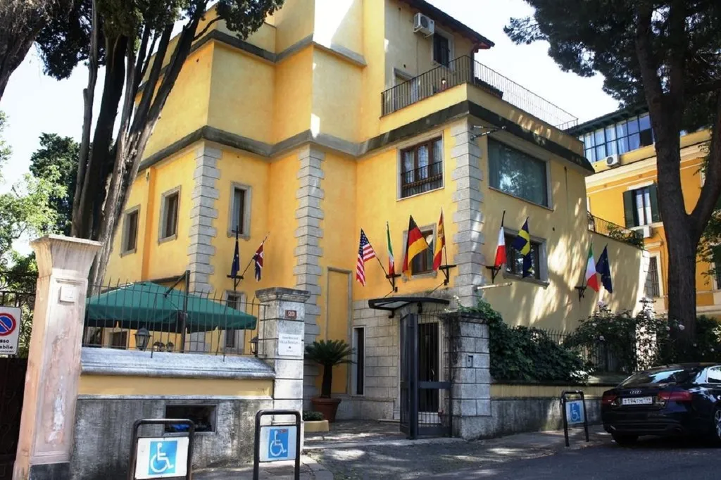 General view, Dimora Galeno, Rome