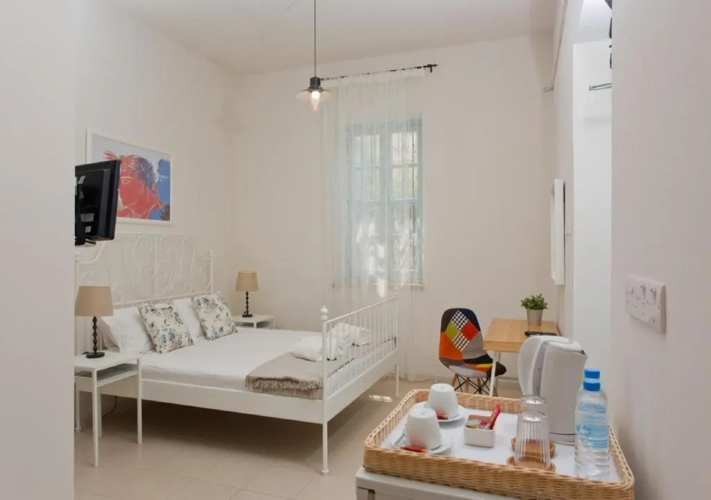 Room, Shongas Inn, Cyprus