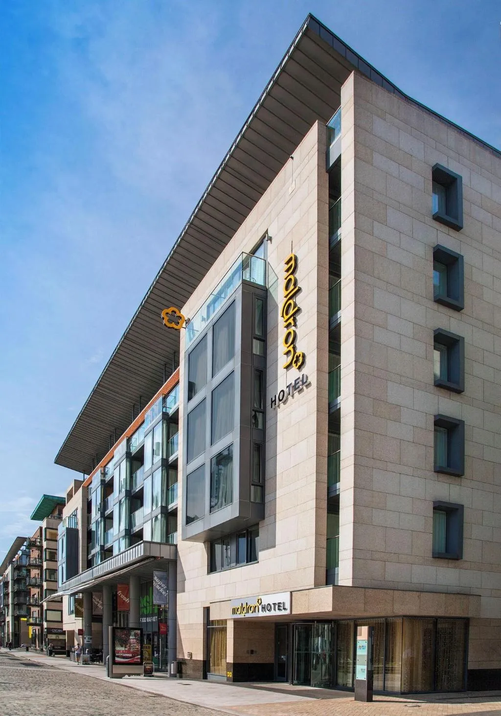 DOUBLE EXECUTIVE KING BED Room, Maldron Hotel Smithfield, Dublin