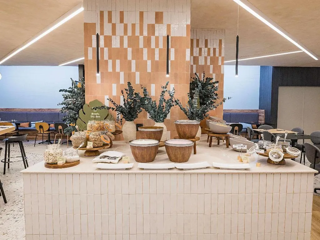 Restaurant, Novotel Valencia Lavant, Valencia