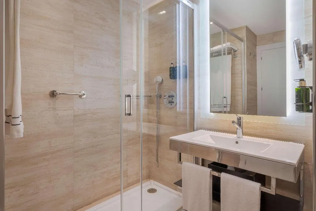 JUNIOR SUITE SEA VIEW Room, Melia Alicante, Costa Blanca