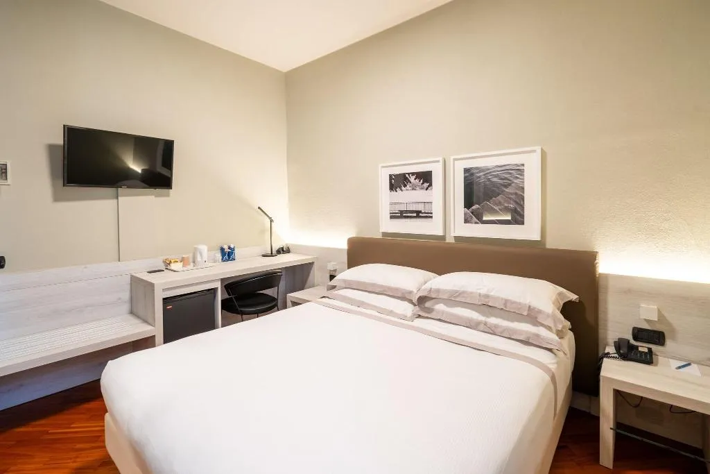 APARTMENT STANDARD Room, Albergo Centrale, Milan