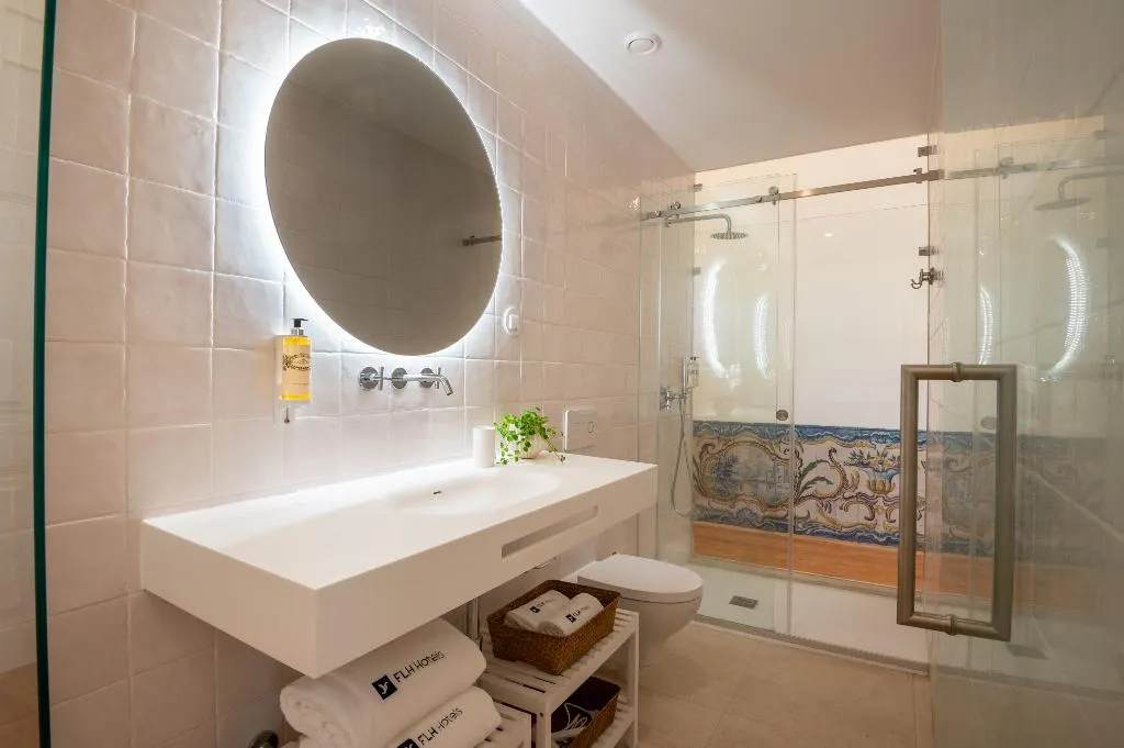 DOUBLE PREMIUM Room, Memoria Lisboa Flh Hotels, Lisbon