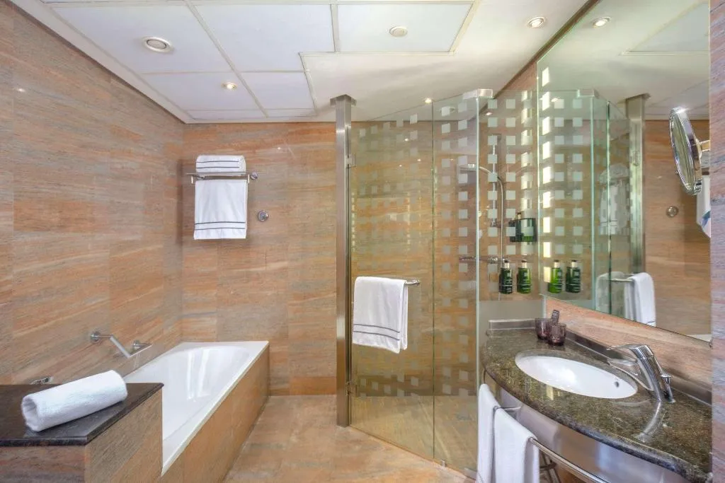 SUITE CONNECTING ROOM Room, Melia Valencia, Valencia