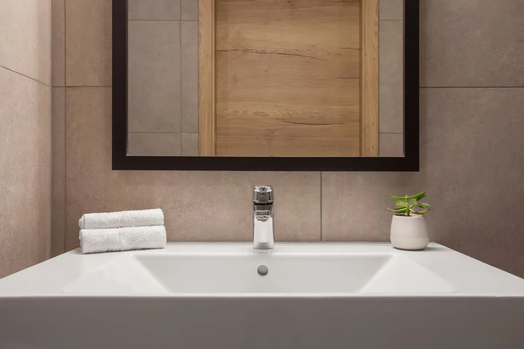 SINGLE DELUXE Room, Azur Hotel by ST Hotels, Malta