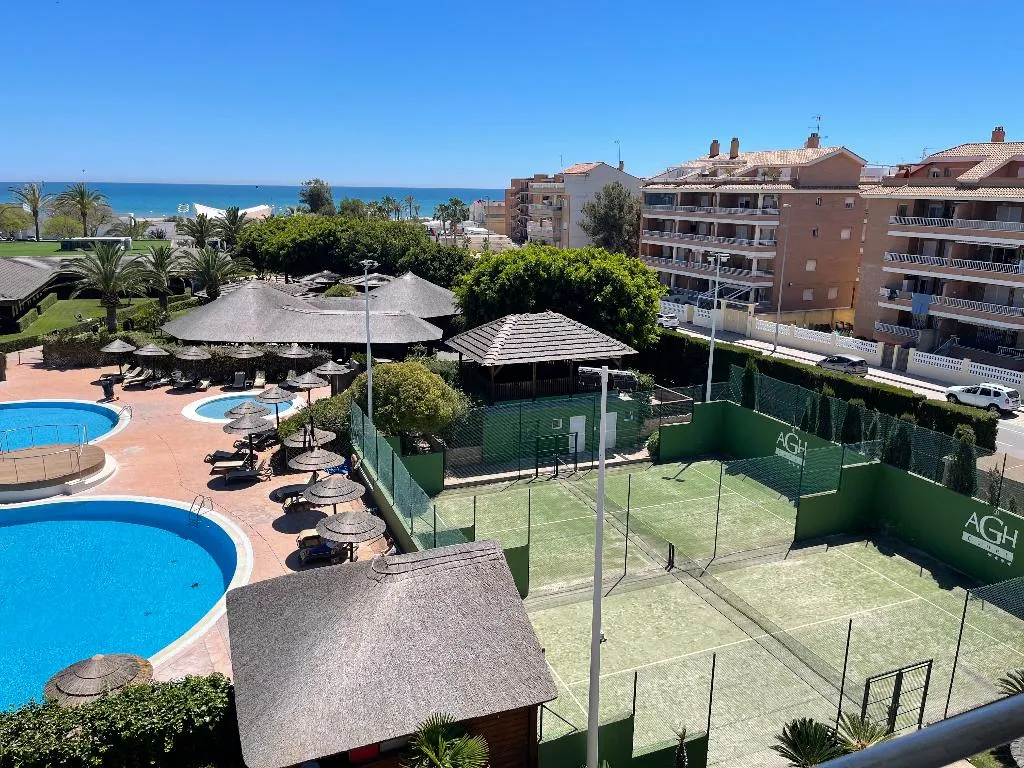 Sports and Entertainment, AGH Canet, Valencia