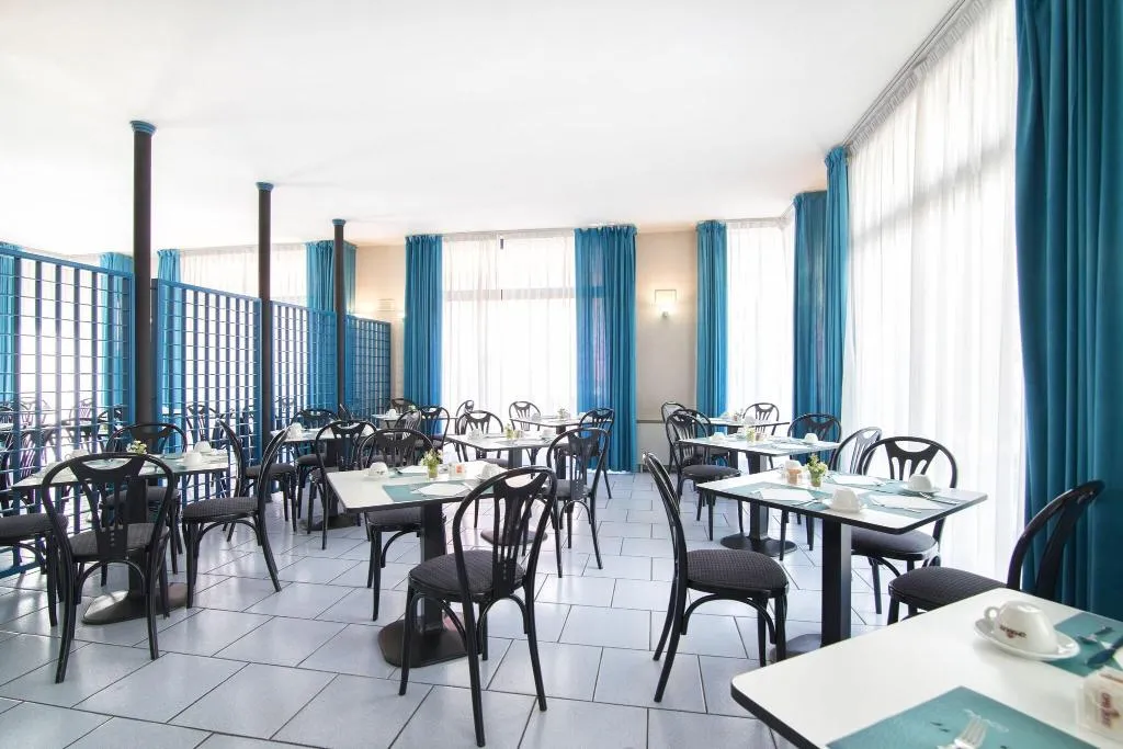 Lobby, MyLAGO Garda Active Hotel, Milan