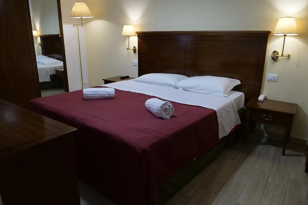 DOUBLE CLASSIC Room, Hotel Elios, Taormina