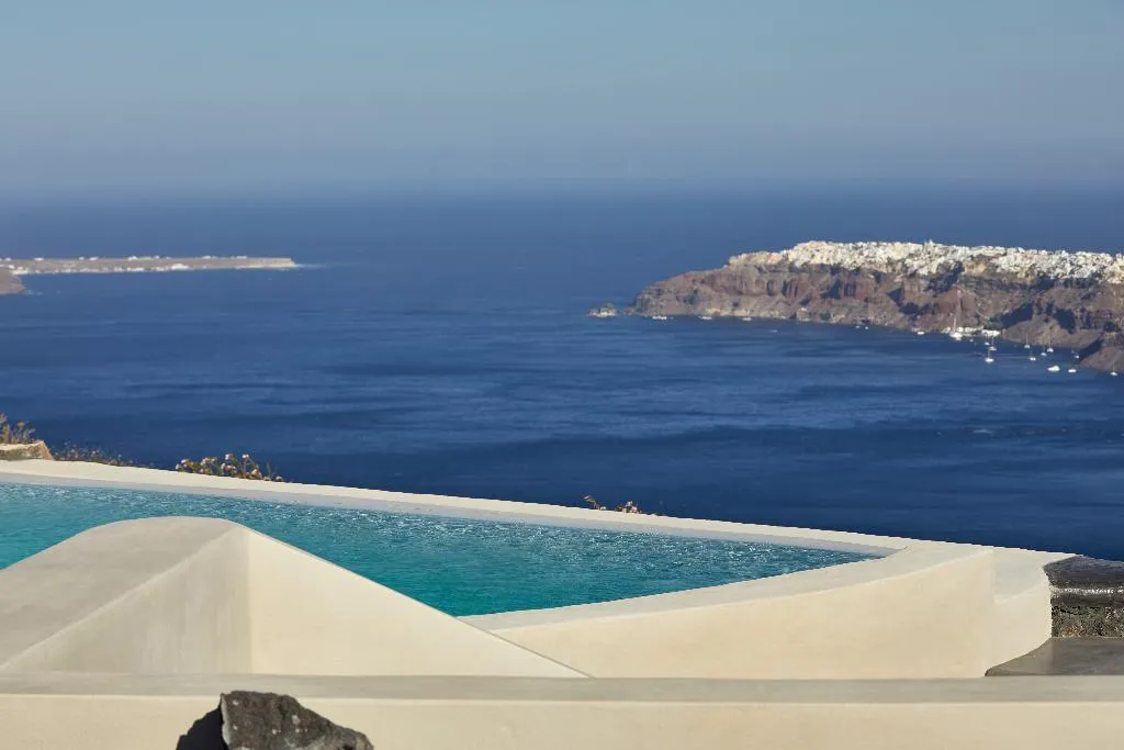 SUITE WITH PRIVATE POOL Room, White Pearl Cavalieri, Santorini