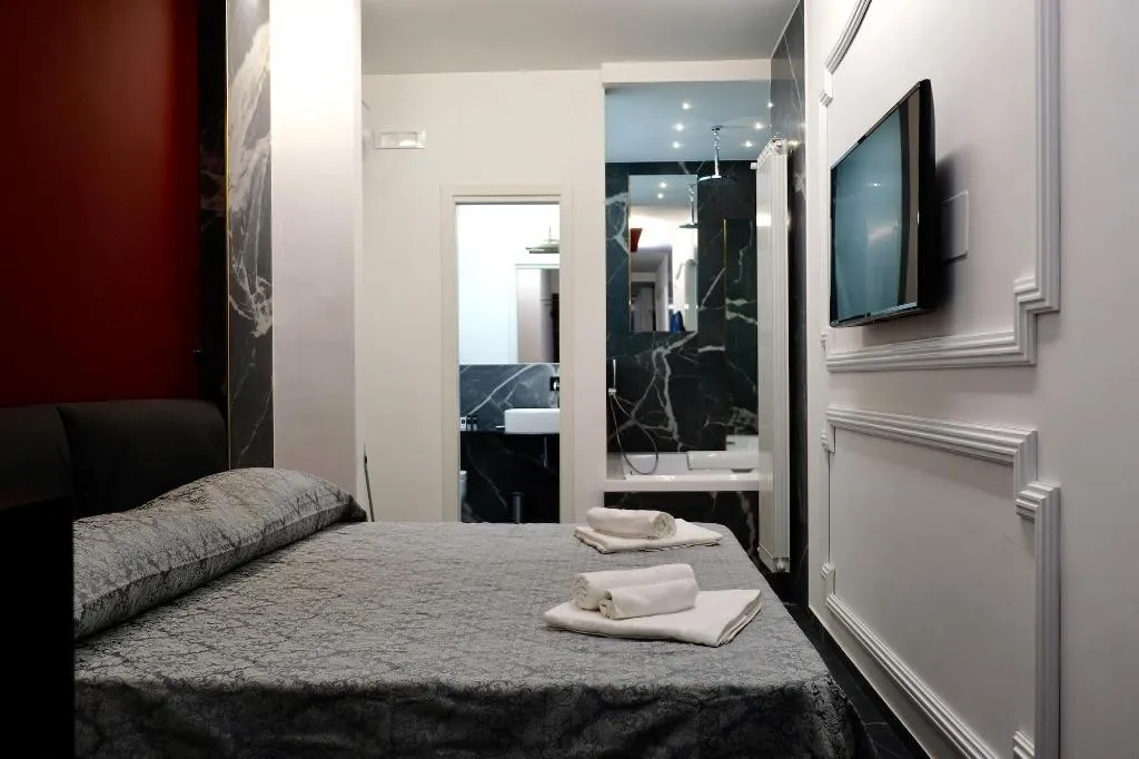 Room, The Boutique Napoli Suite, Naples