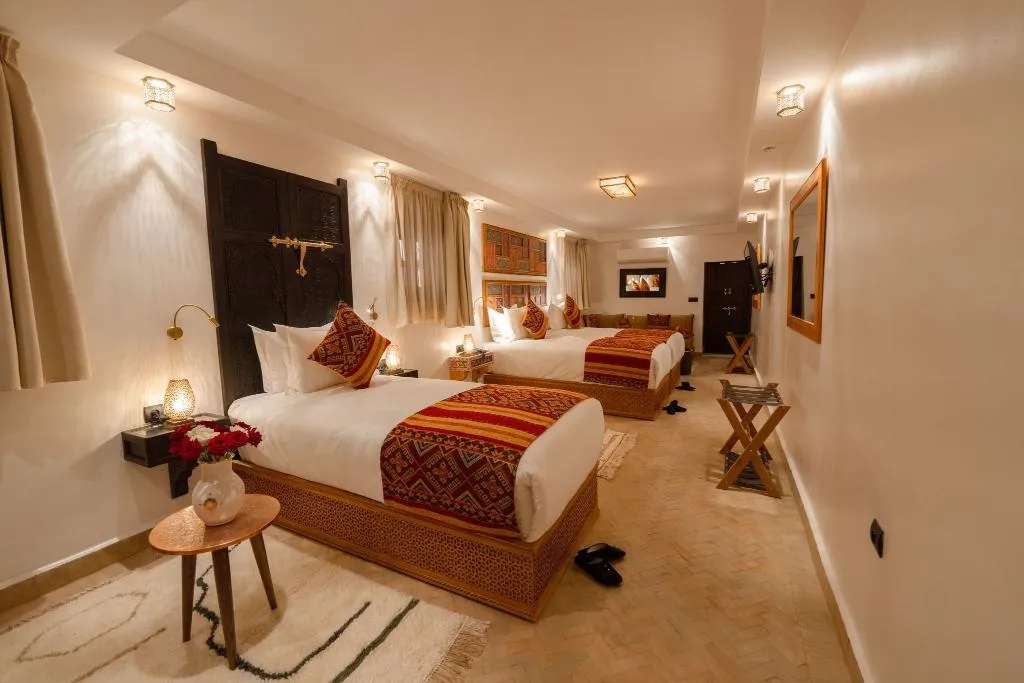 QUADRUPLE ONE BEDROOM ONE BATHROOM Room, Riad Joy Fès, Fez