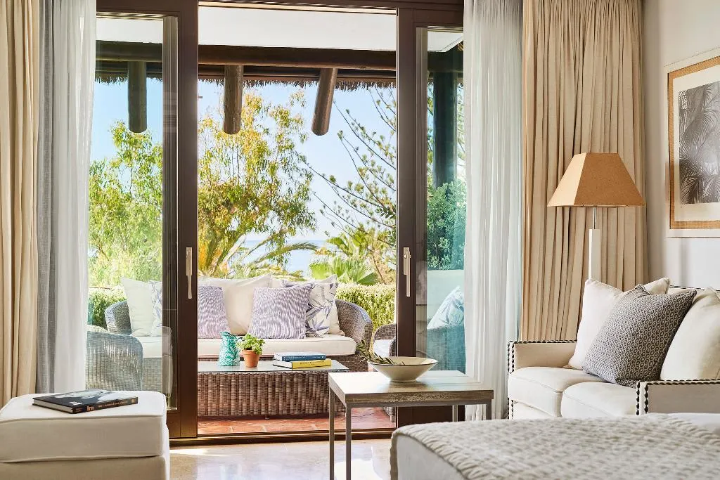 DOUBLE DELUXE SEA VIEW Room, Marbella Club Hotel, Costa Del Sol
