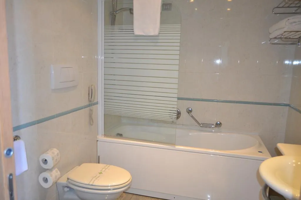 Room, Marina Palace Hotel Spa & Congress Hall, Catania