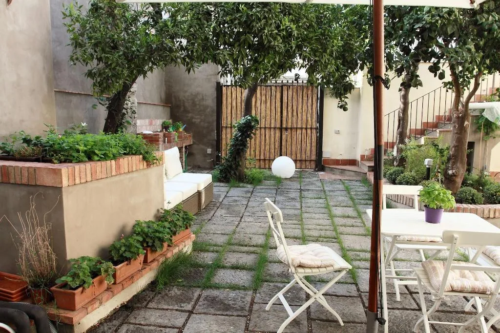 General view, La Corte Dei Limoni, Catania