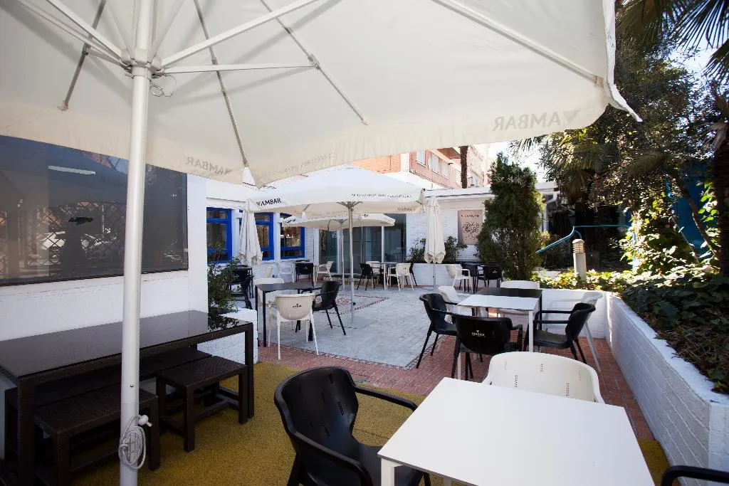 Terrace, La Posada del Chaflan, Madrid