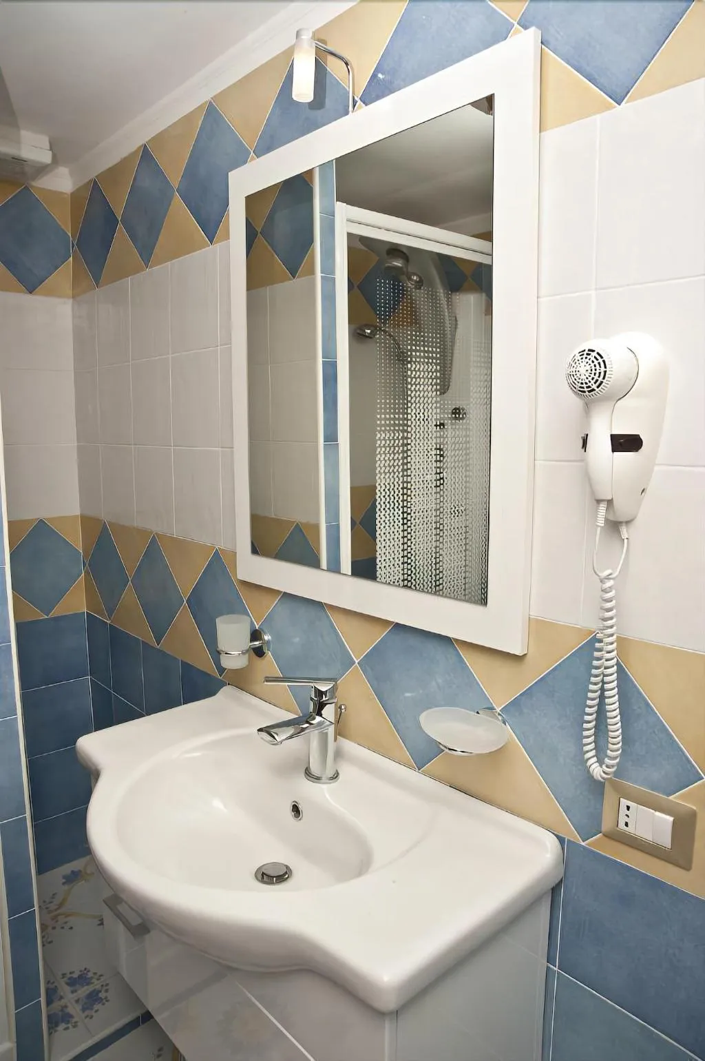 Room, Olimpo degli Dei, Naples