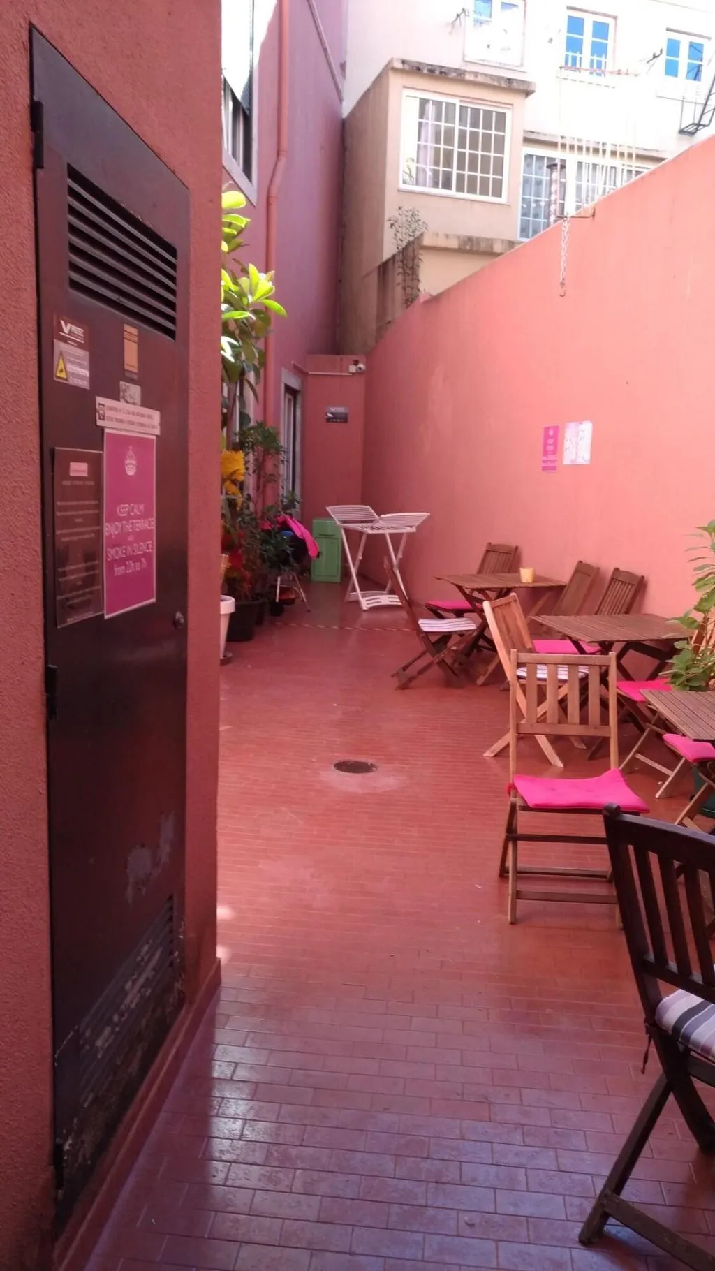 Room, Royal Prince Hostel, Lisbon