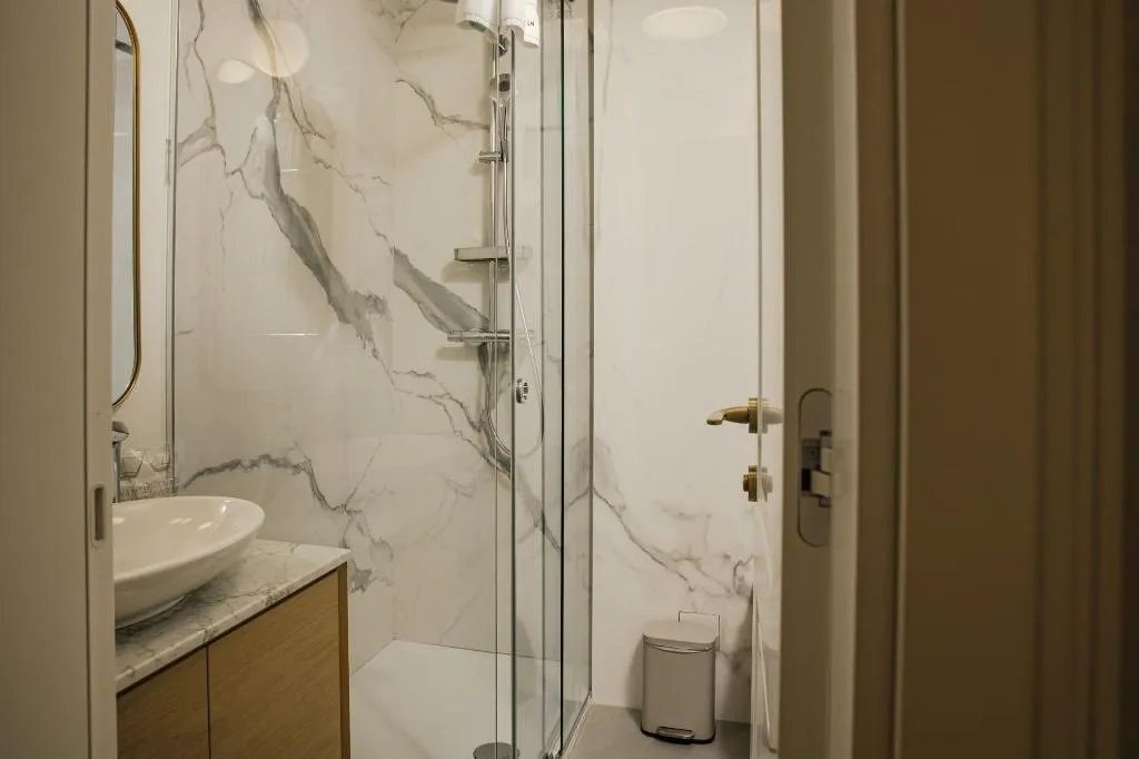 Room, Armerun Heritage Hotel & Residences, Split
