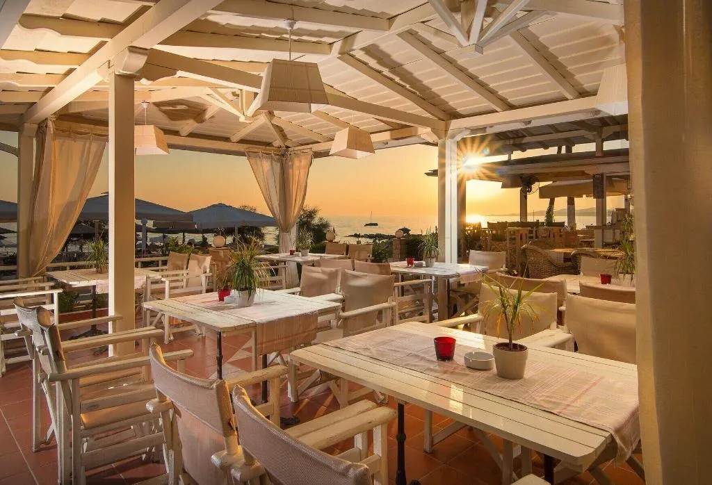 Restaurant, Assano Sea Front Luxury, Thessaloniki