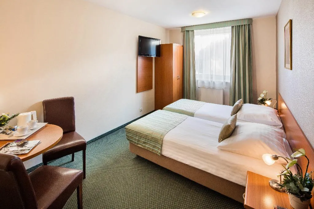 TWIN STANDARD Room, Galicya, Krakow