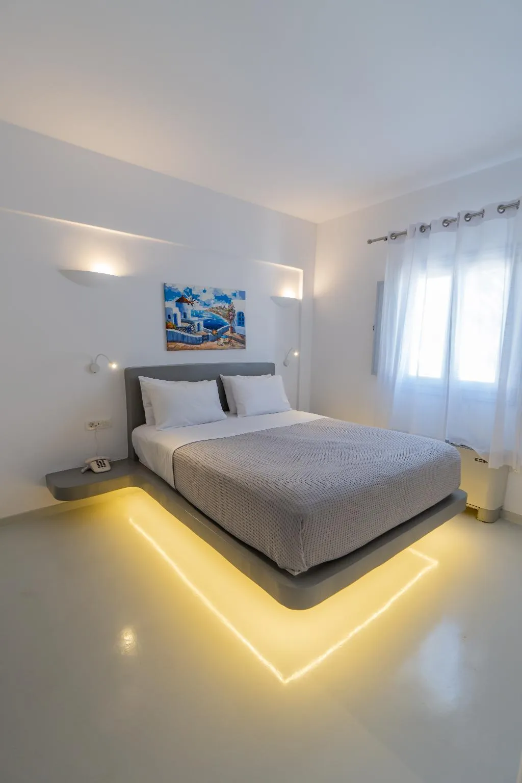 Double or Twin DELUXE Room, Central Fira Hotel, Santorini