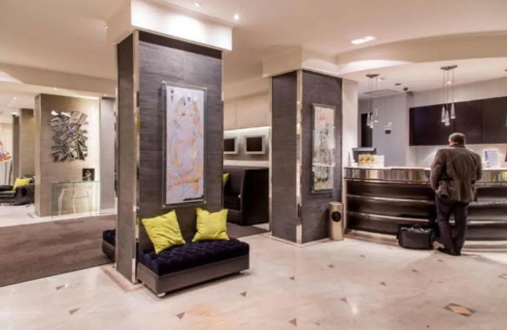 Lobby, Ariston, Rome