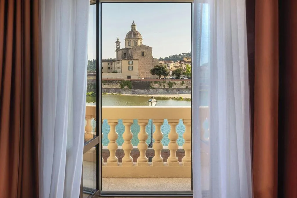 SUITE GRAND WITH VIEWS Room, The Westin Excelsior, Florence