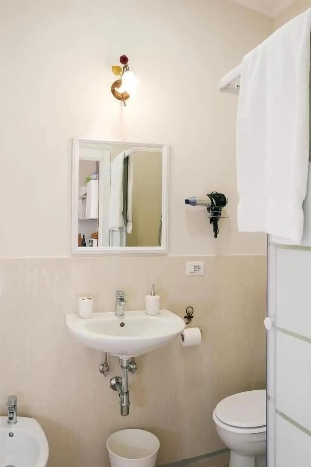 Room, Soggiorno Arcobaleno, Florence