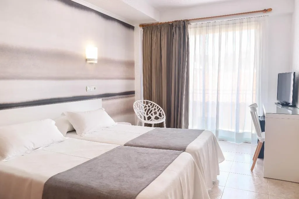 Double or Twin STANDARD Room, Volga, Costa Brava
